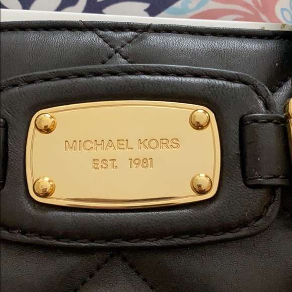 Michael Kors Authentic purse - Picture 4 of 7